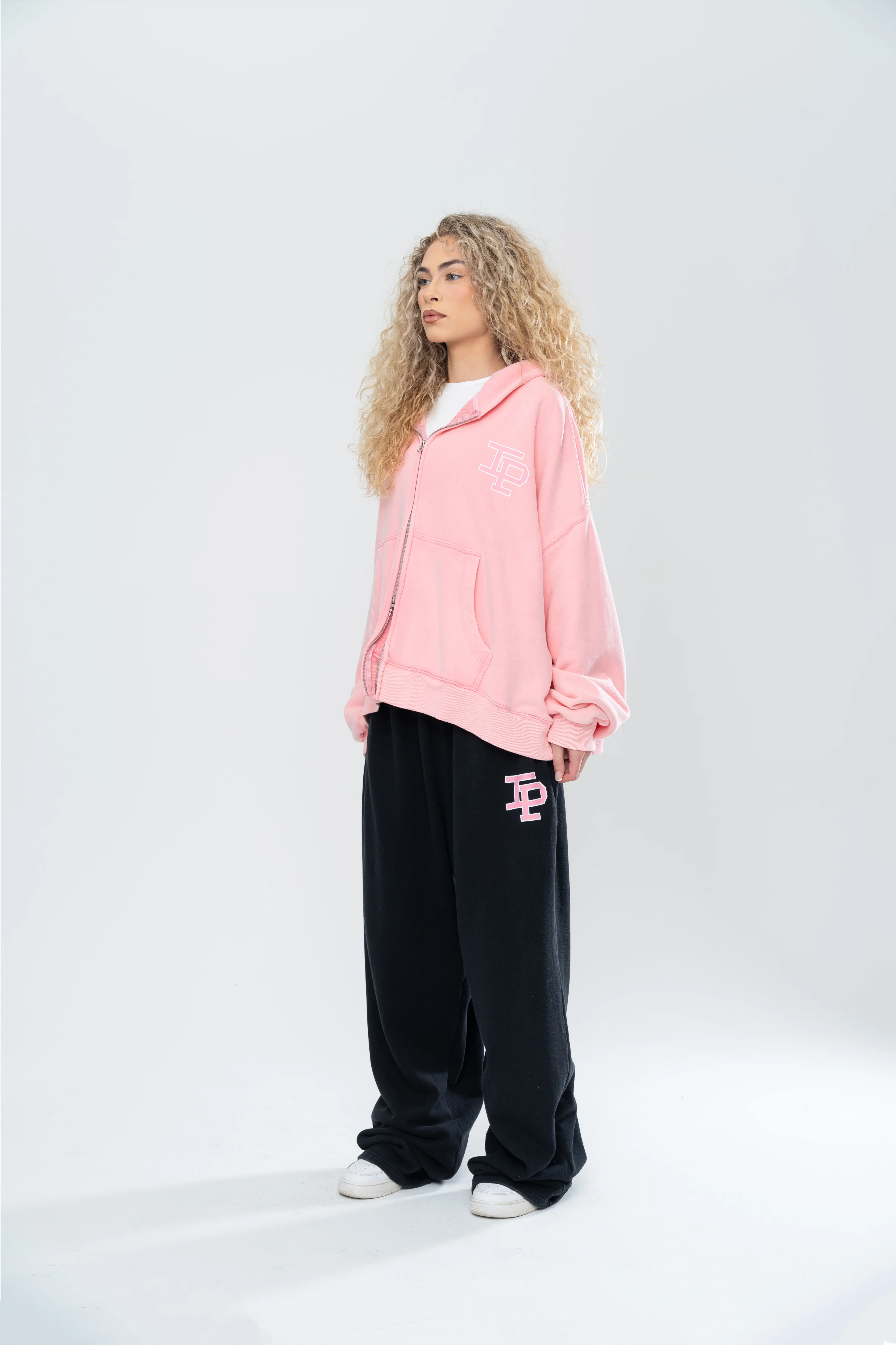 CLASSIC BAGGY SWEATS - BLACK/PINK - Image 10