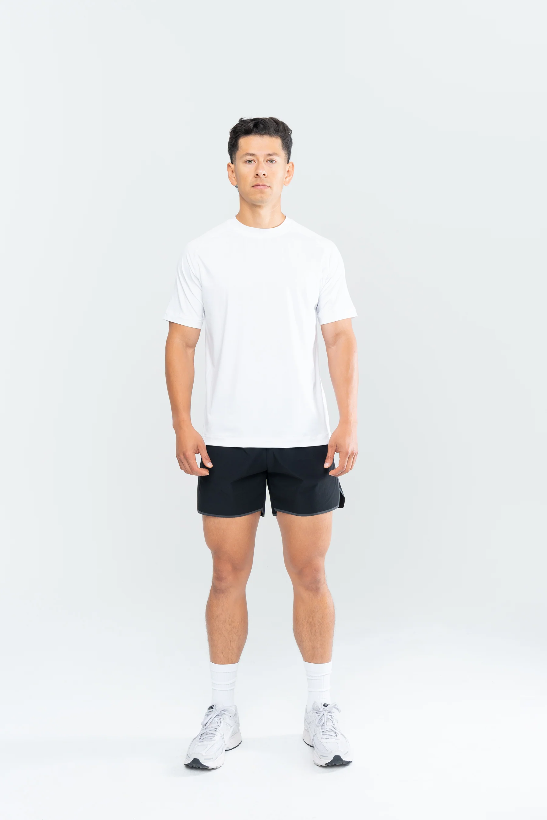 CORE PERFORMANCE SHORT SLEEVE - WHITE - Image 2