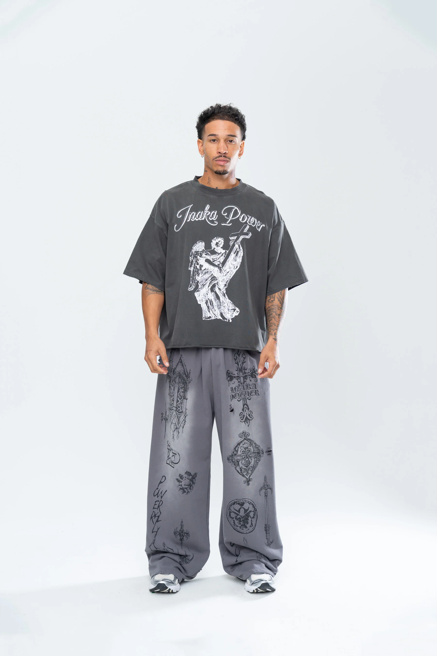 CRUCIFIX DISTRESSED BAGGY SWEATPANTS - GRAY - Image 2