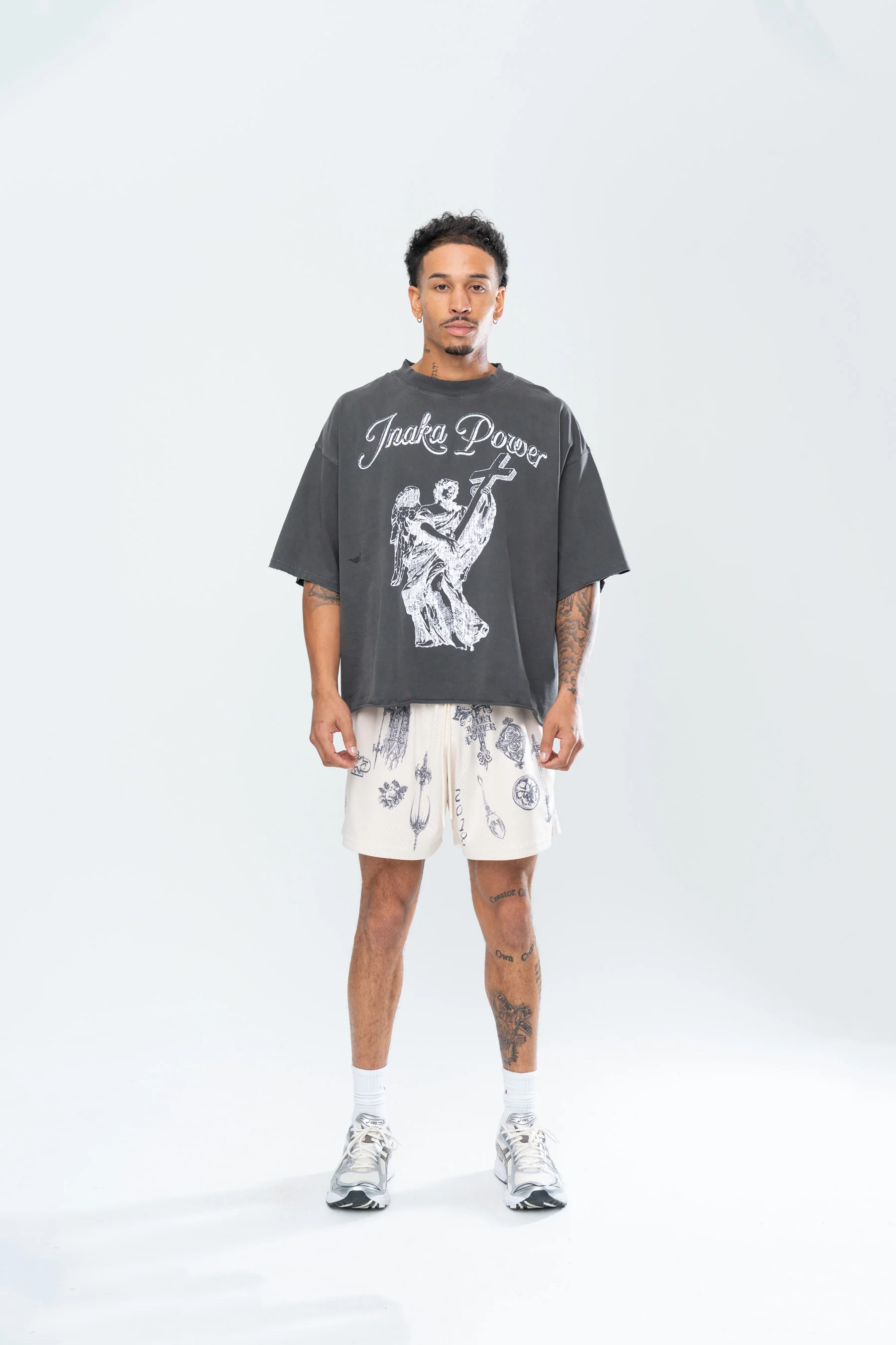 CRUCIFIX MESH SHORTS - CREAM - Image 3