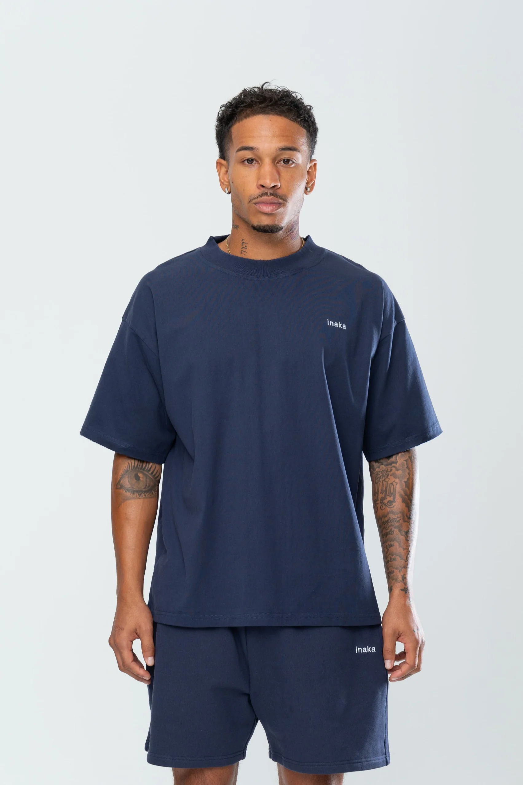 BASICS DISTRESSED TEE - MIDNIGHT NAVY