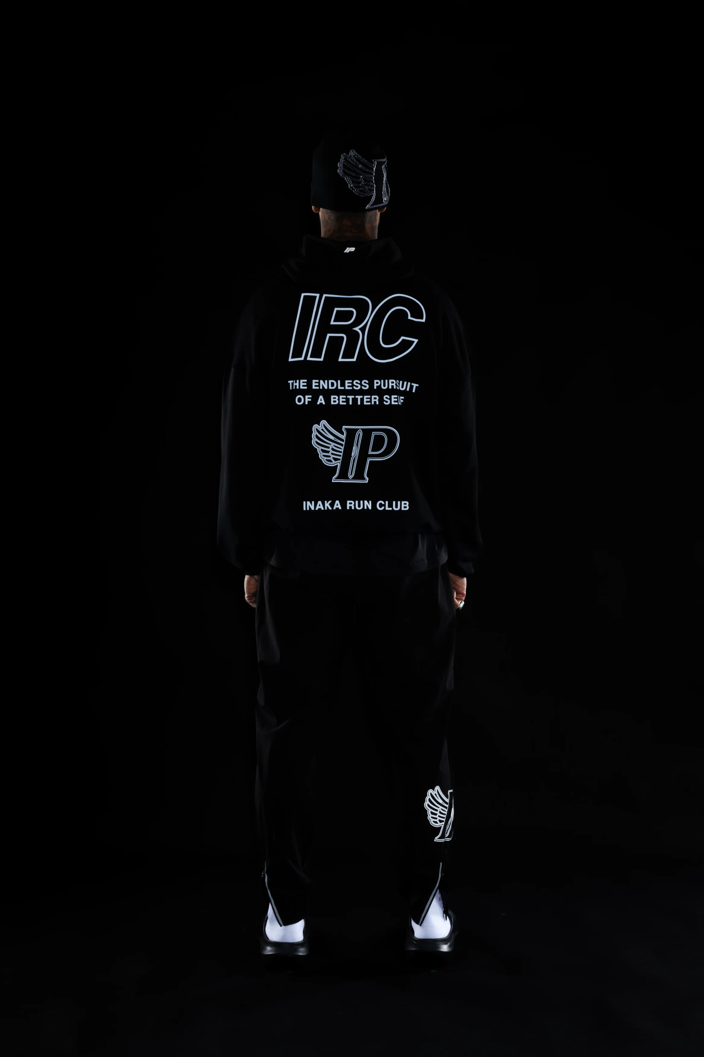 IRC TEAM HOODIE - BLACK - Image 13