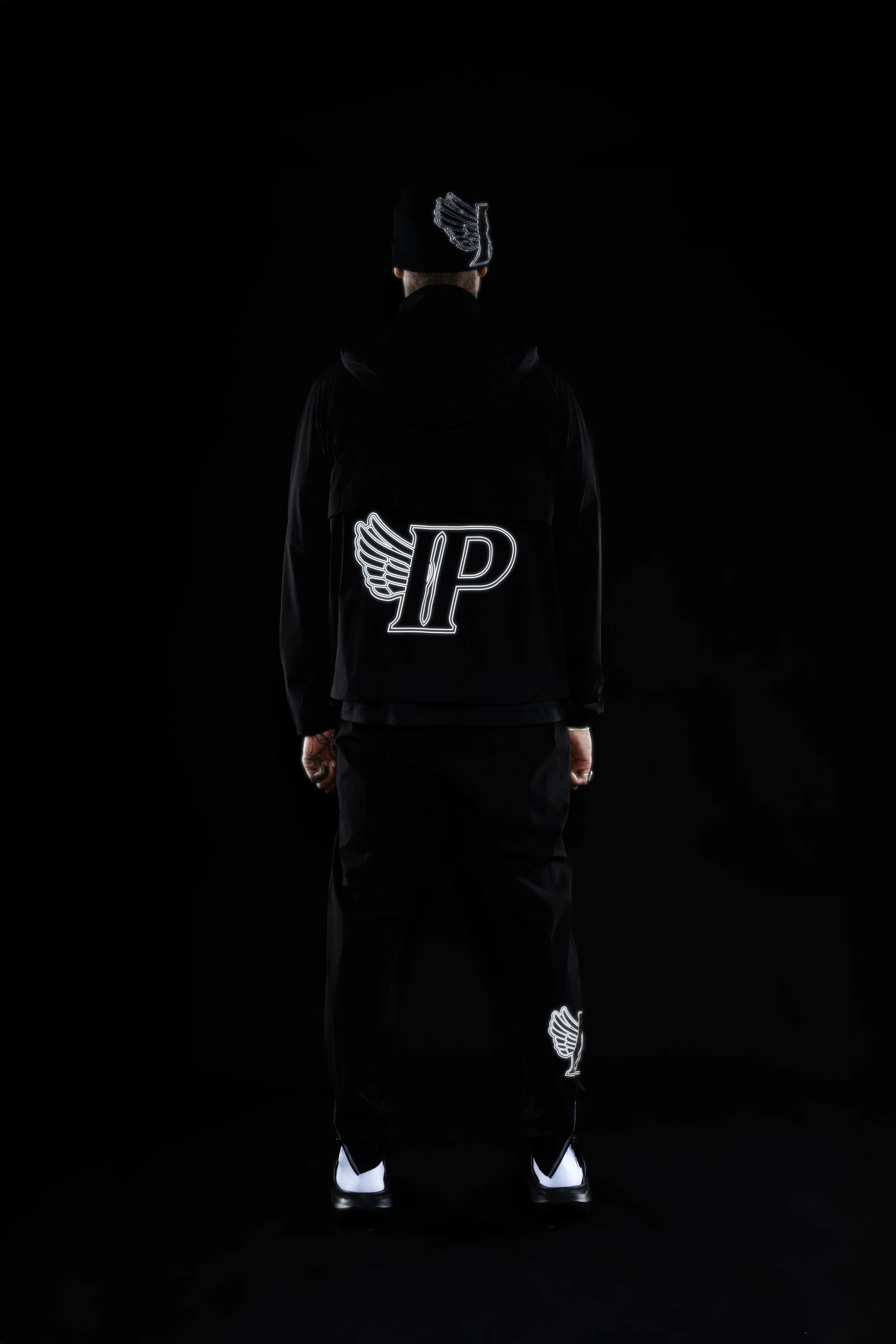 IRC WINDRUNNER JACKET - BLACK - Image 12