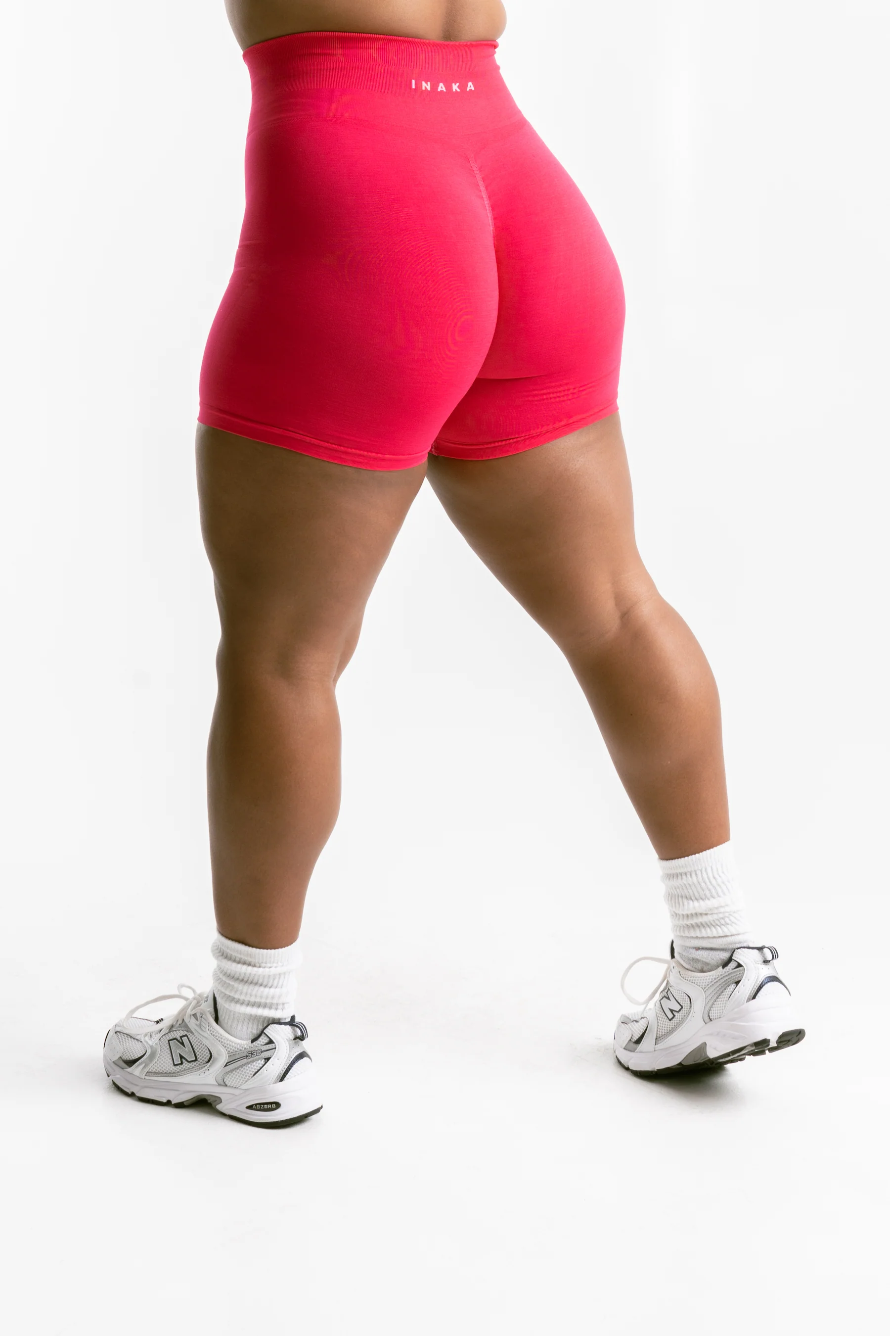 LUNA SHORTS - FLAMINGO - Image 4
