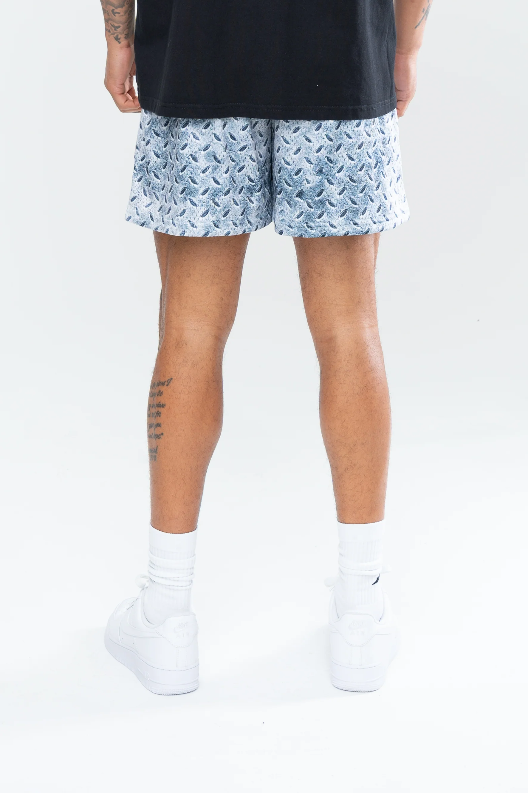 METAL MESH SHORTS - PLATINUM - Image 5