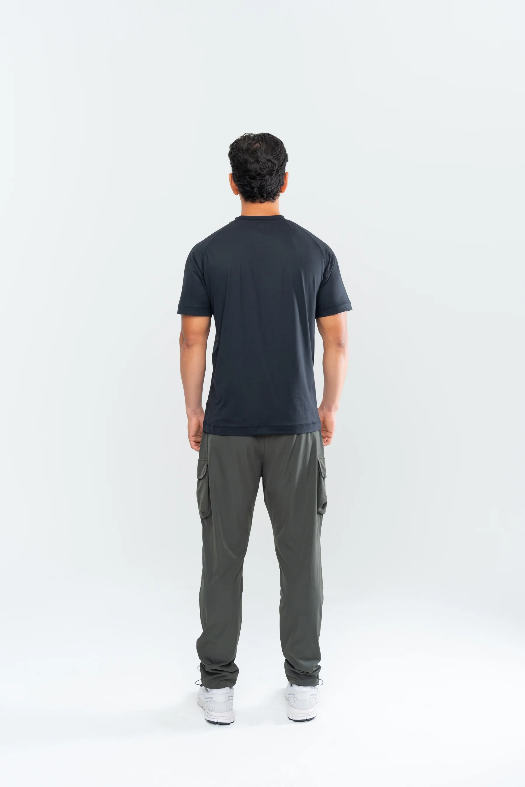MEN'S PERFORMANCE TECH CARGO JOGGERS - DUSK - Image 7