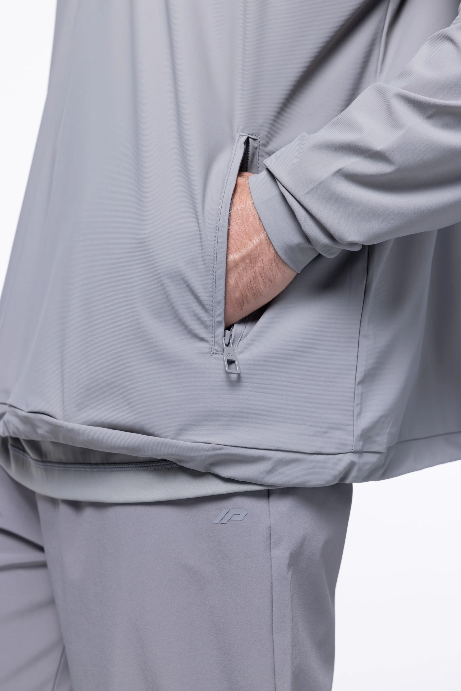 PERFORMANCE CLUB 1/4 ZIP JACKET - GREY - Image 8