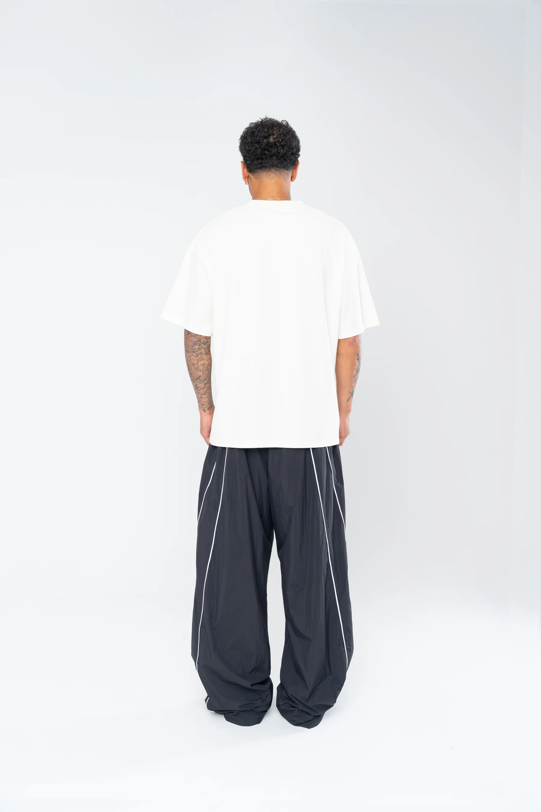 SPORTSWEAR BAGGY TRACK PANTS - BLACK - Image 8