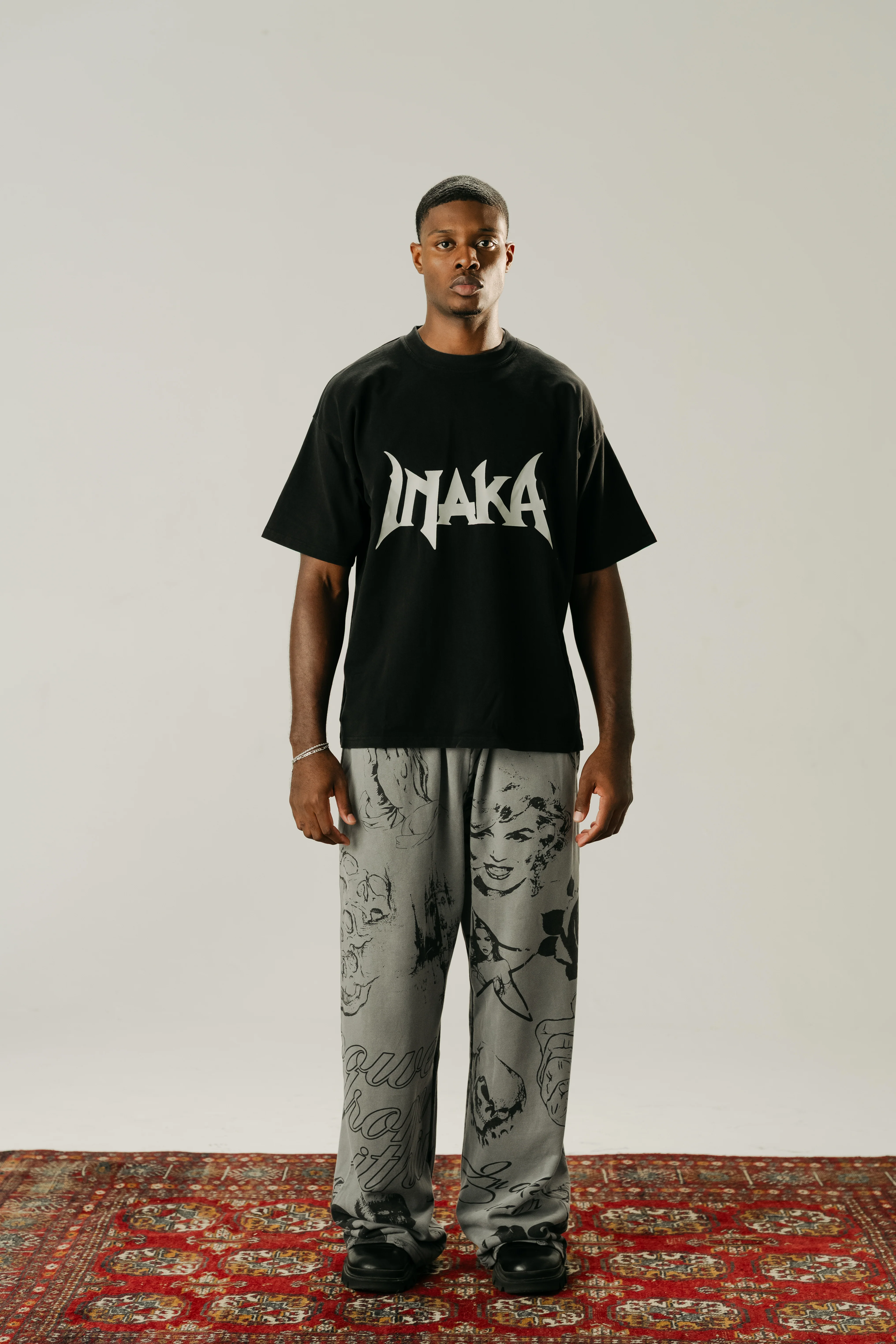 GHOST SKULL BAGGY SWEATS
